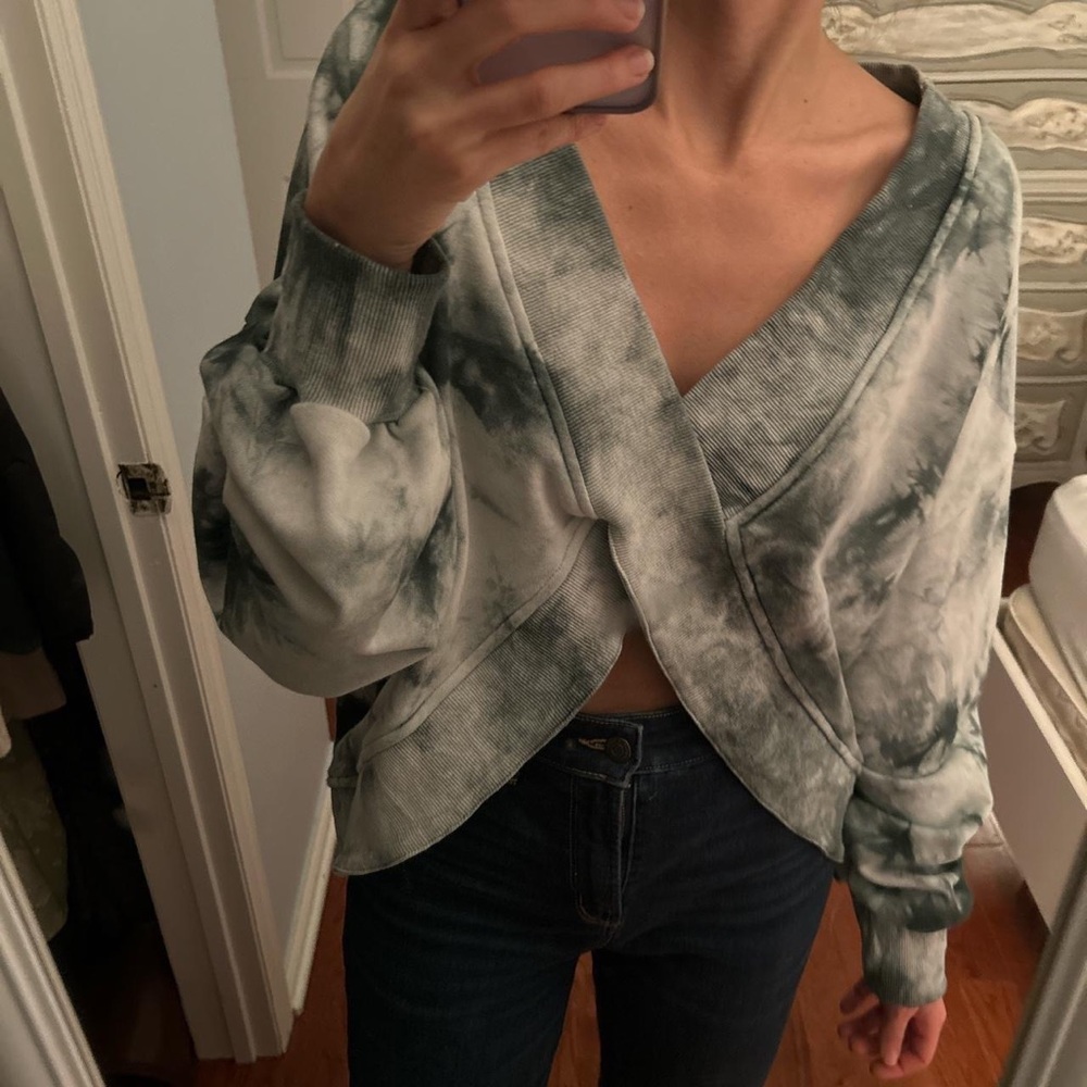 POL Cropped Tie Dye Sweater, Size M